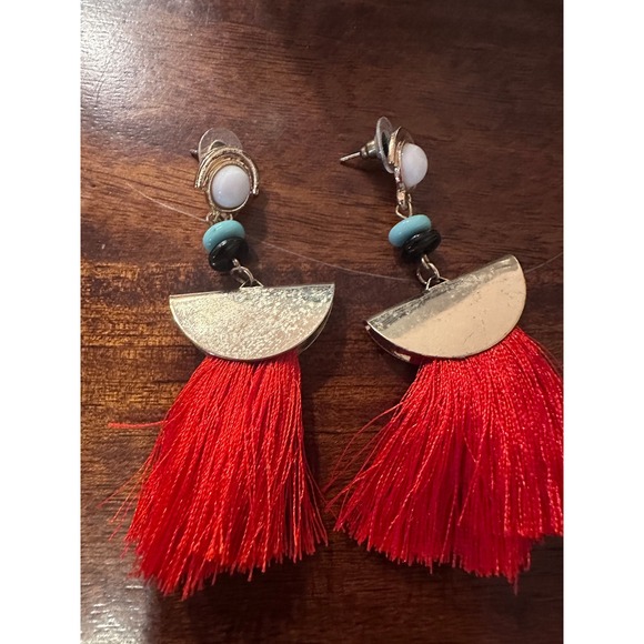 Red Tassel Dangle Drop Earrings Fashion Statement Jewelry - Picture 2 of 2